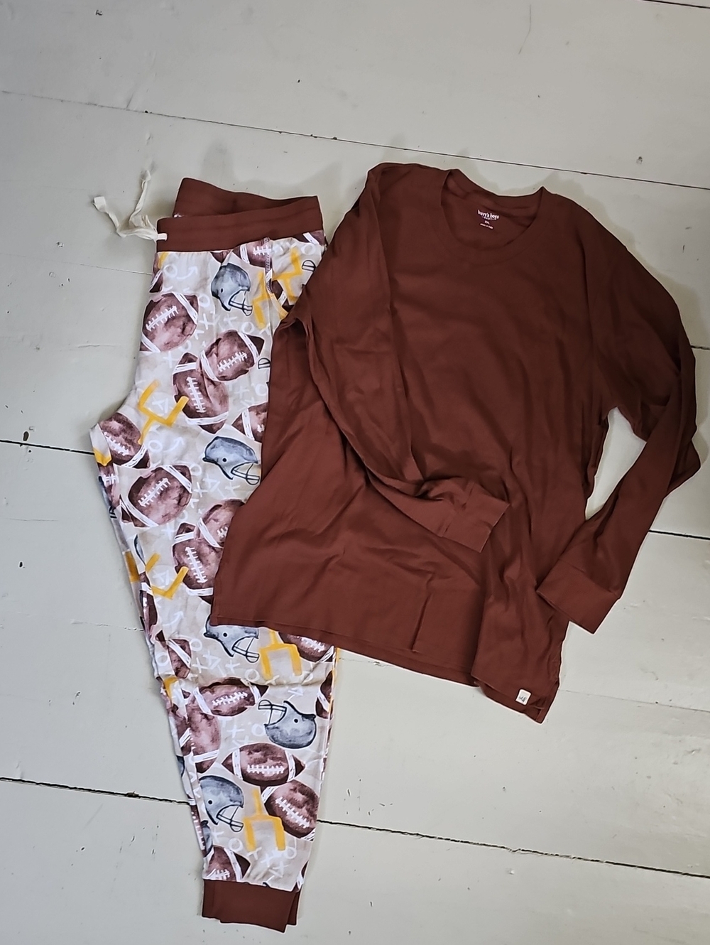 Burt's Bees Brown Long-Sleeve Top with Football-Print Pants